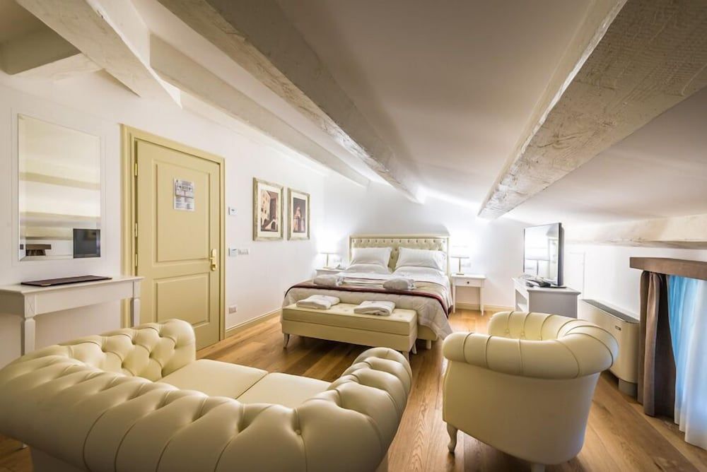 Relais Paradiso Junior Suite 8