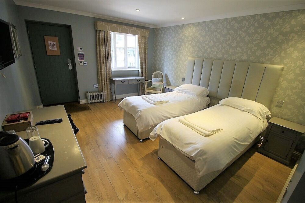 Twin Room, Ensuite