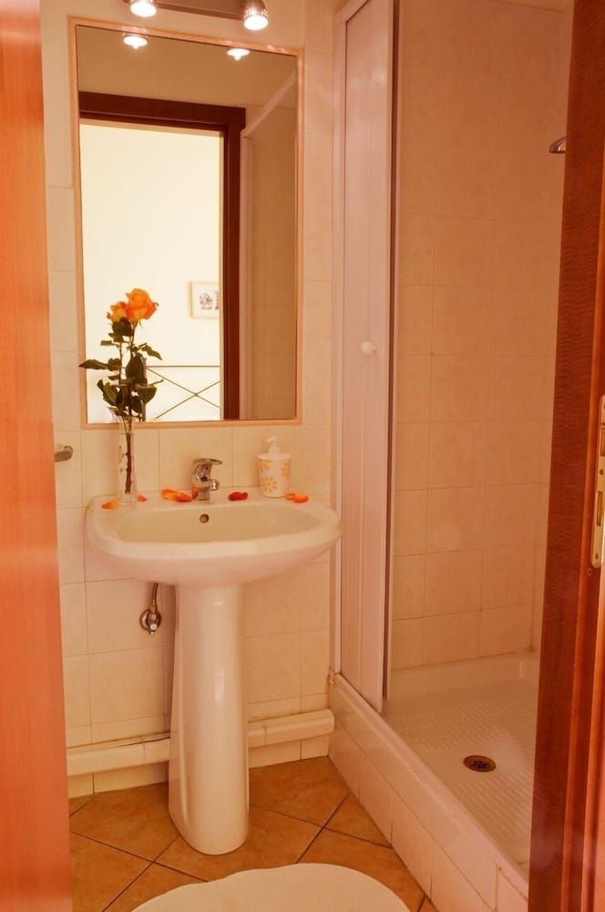 Titina Double Room 3