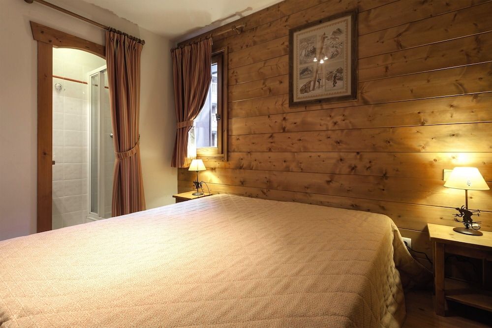 Standard Apartment, 2 Bedrooms, Balcony (Standard)