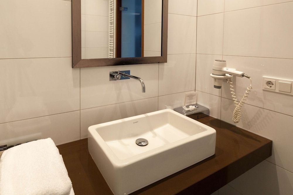 Best Western Hotel Nobis Asten Family Room, 1 Double Bed, Non Smoking (with Sofabed) 3