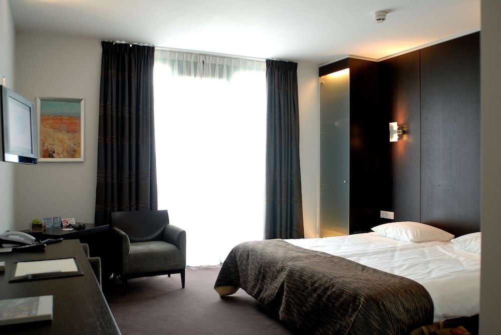 Deluxe Room, 2 Twin Beds, Non Smoking