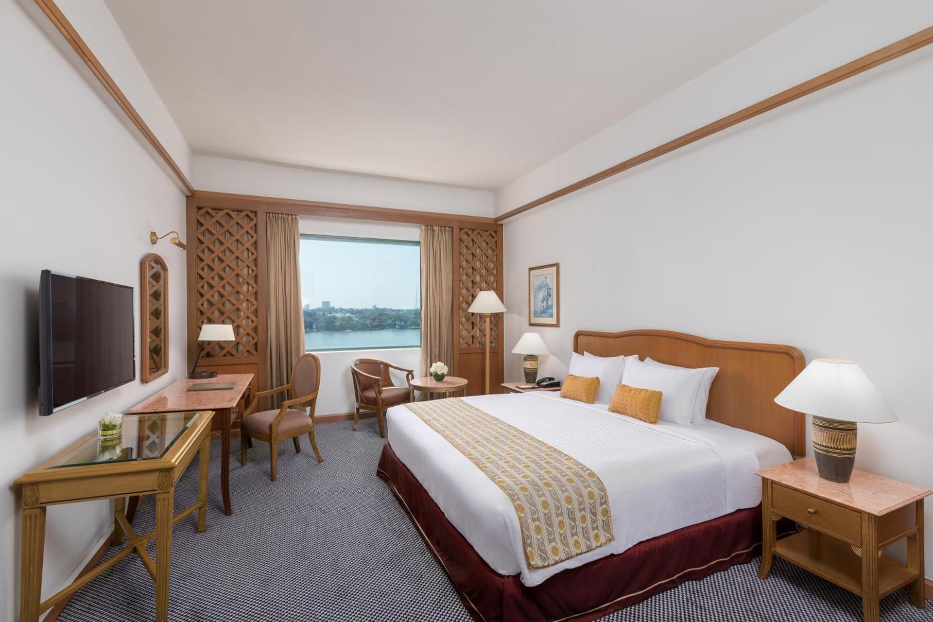 Sedona Hotel Yangon Irrawaddy Suite 2