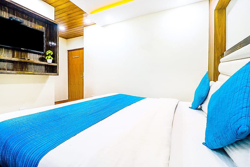 undefined Hotel City Castle 9
