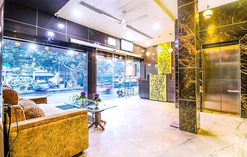 undefined Hotel City Castle 3