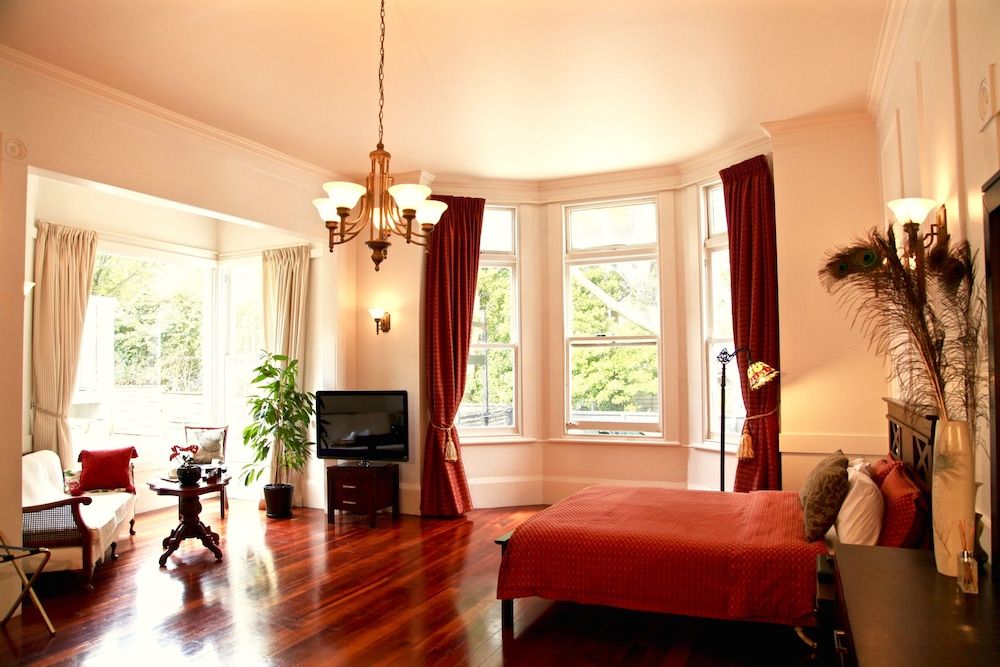 undefined The Devereux Boutique Hotel 5