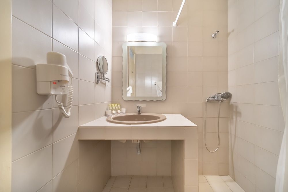 Hotel Agia Markella Classic Double Room, Garden View 7