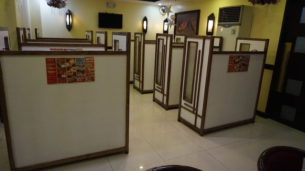 undefined Hotel Sogo Avenida 10