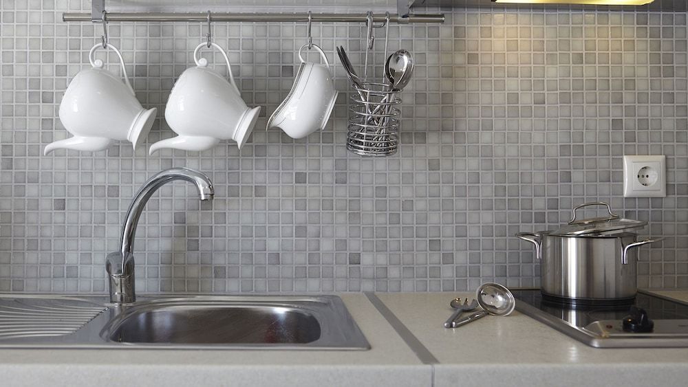 Amaya Selection of Villas Amaya Windmill Maisonette Caldera View-Outdoor Hot Tub 9