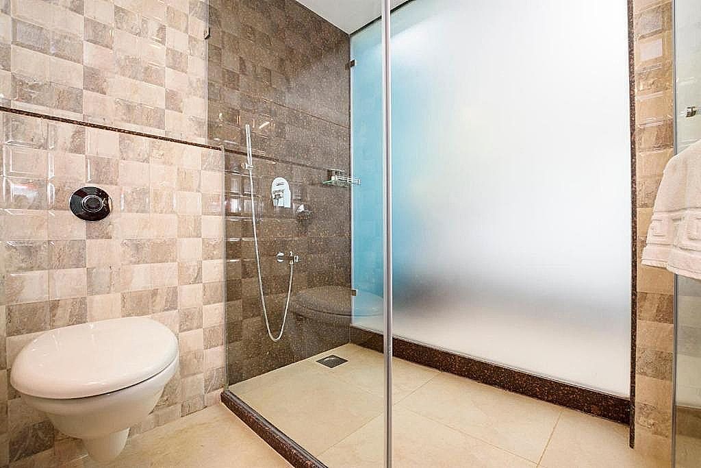 Praia Do Oura Deluxe Double Room with Garden View 6