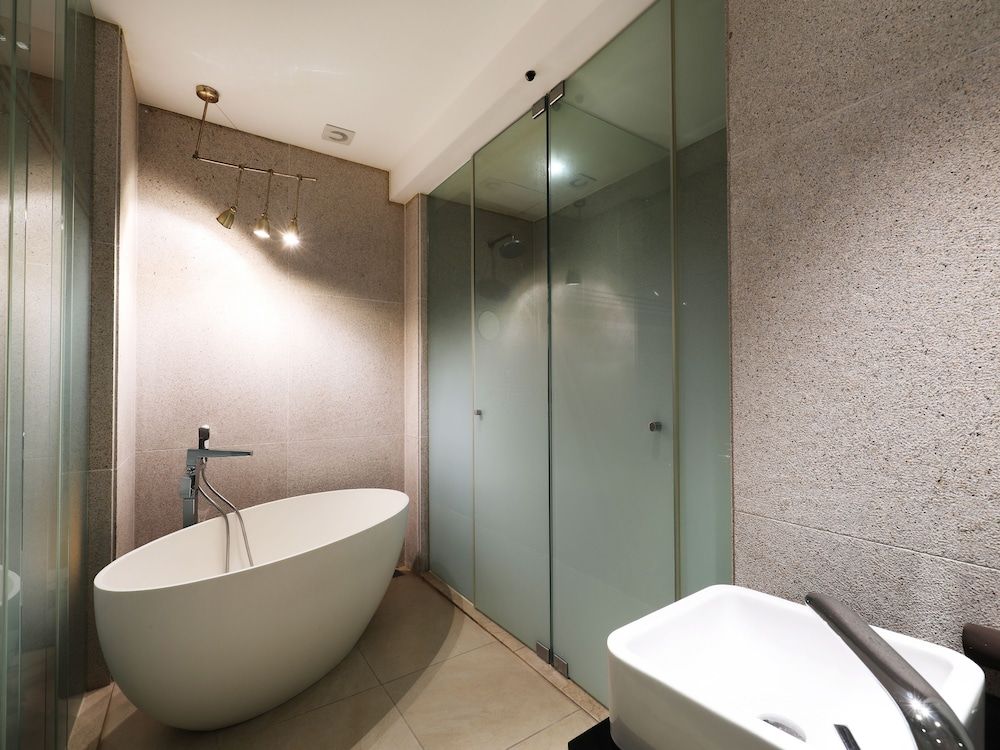 Hotel Amare Premium Twin Room 5