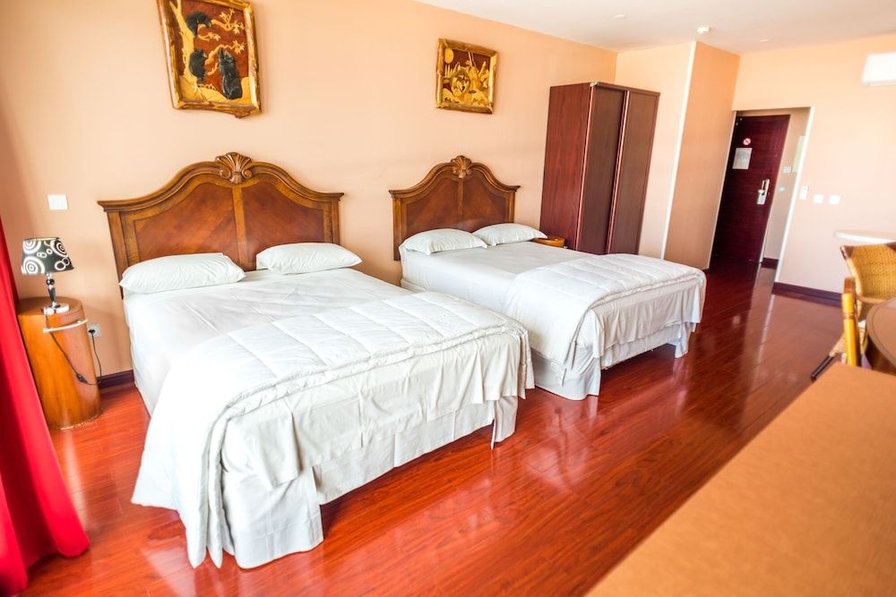 Hotel Sarah Nui Premium Quadruple Room 2