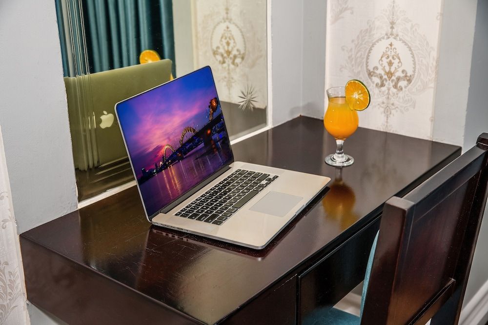 Angel Hotel Da Nang Family Room, Sea View 5