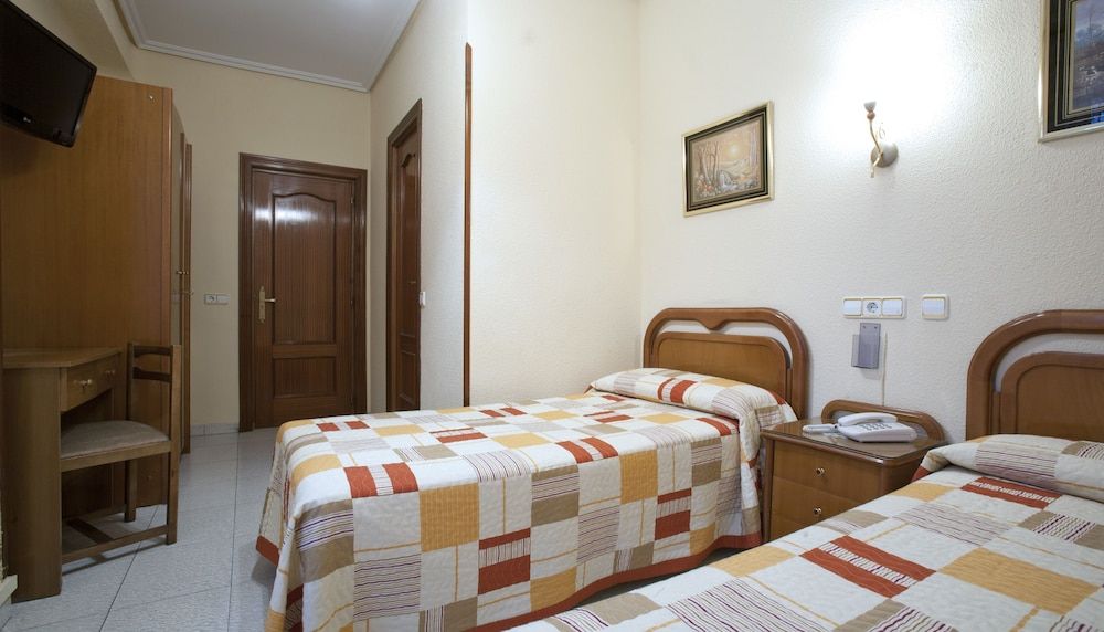 undefined Hostal Maria Luisa 6