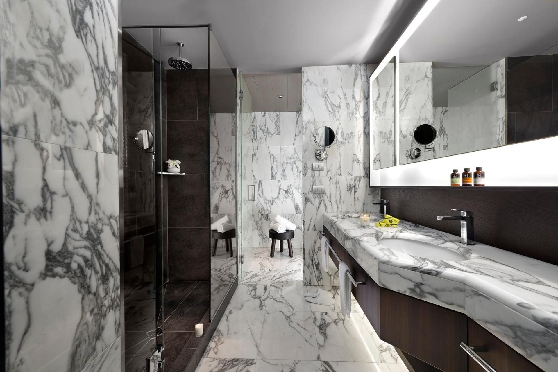 Interconnecting Extra Me+ Junior Suite