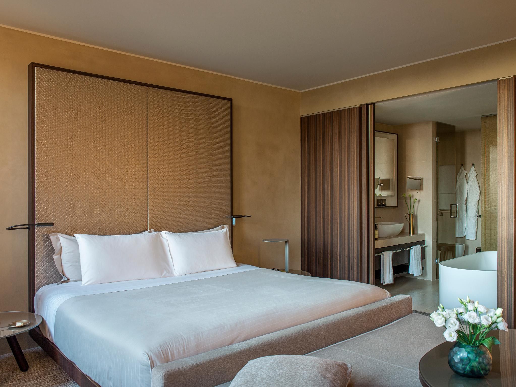 SUPERIOR ME EXTRA SPACE