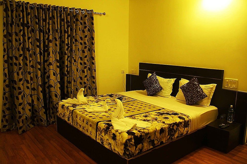 Green Trees Munnar Deluxe Room, Balcony 4