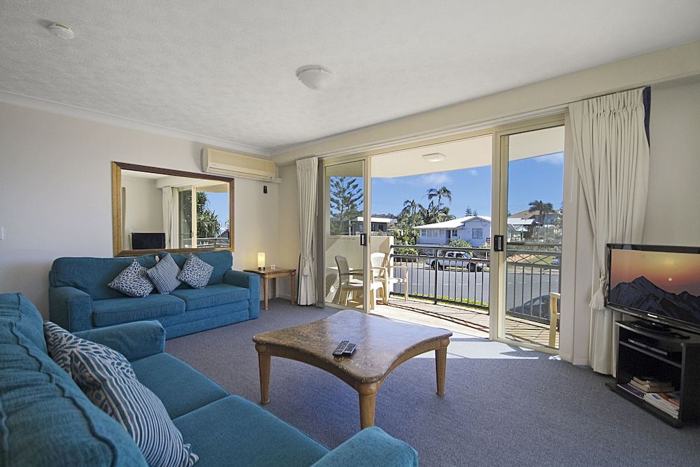 Golden Riviera Beach Resort Superior Apartment, 2 Bedrooms 4