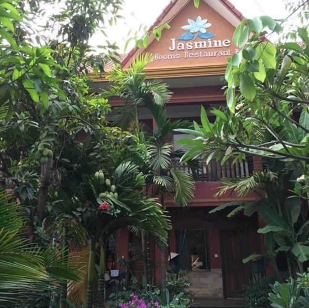 undefined Jasmine Family Hostel 6