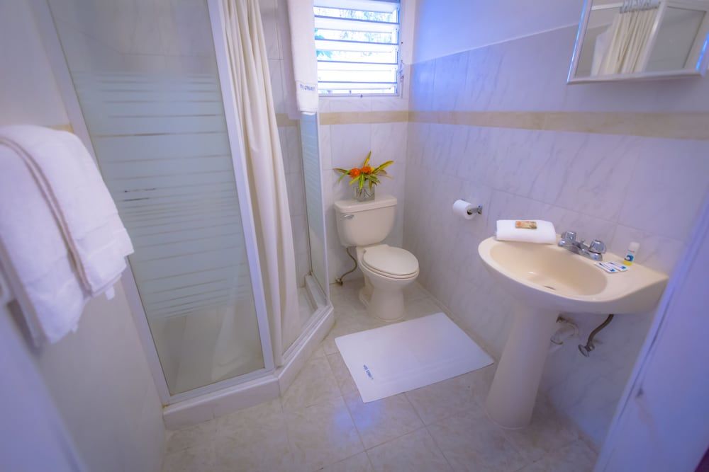 Hôtel Restaurant Cyvadier Plage Room, 1 Queen Bed (with Air Conditioning) 6