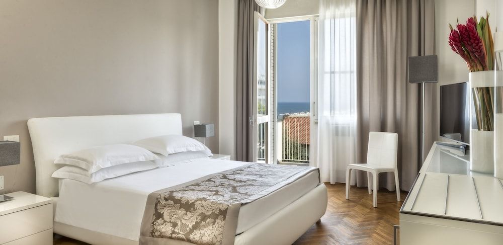 Hotel Abner's Classic Quadruple Room, Balcony 5