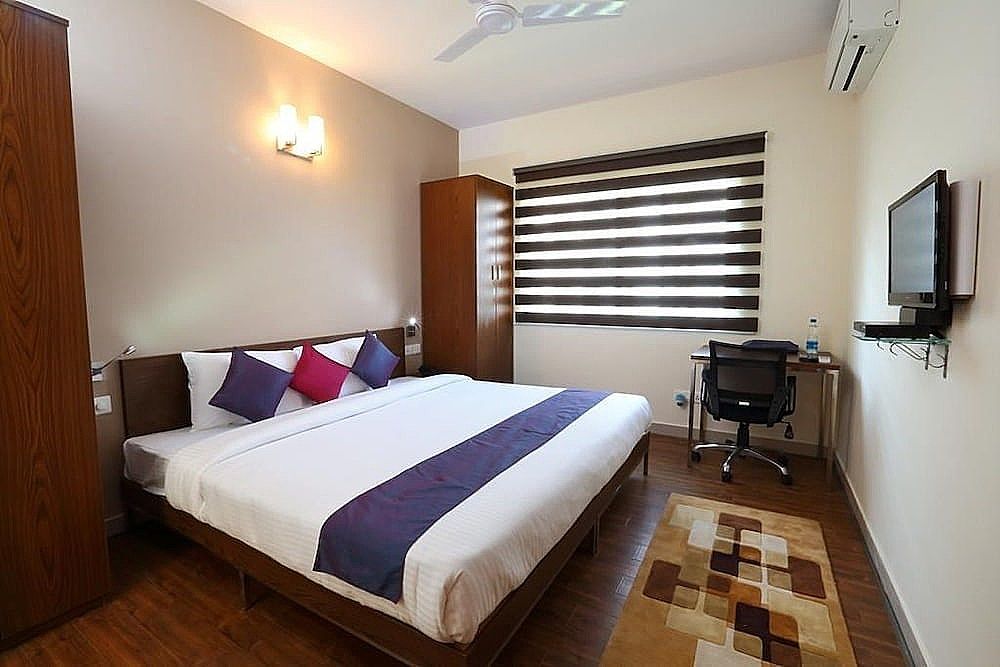 undefined Crest Executive Suites 5