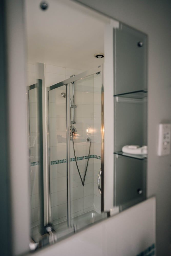 Forss House Hotel Superior River House Twin 3