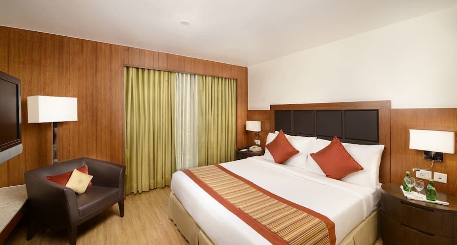 Executive Suite Room only