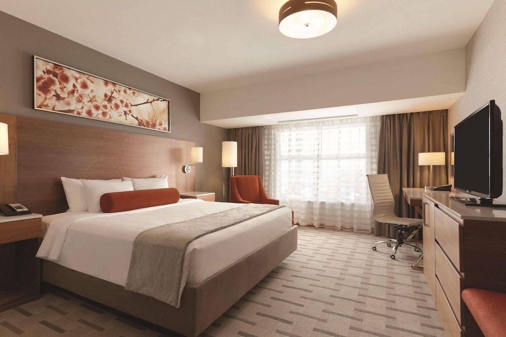 undefined Radisson Hotel & Conference Centre Calgary Airport 2