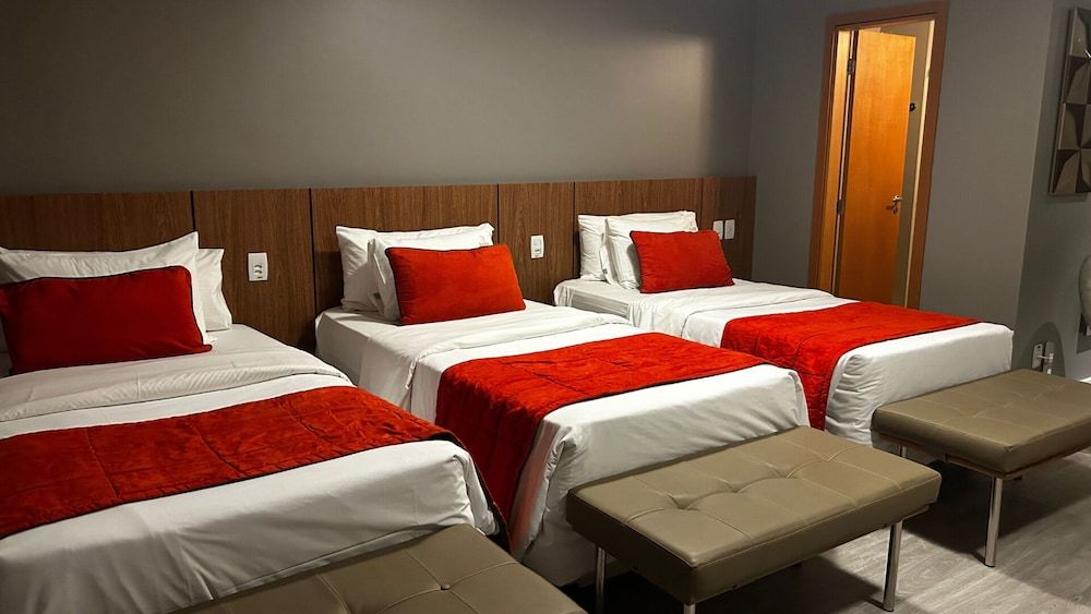 Jade Hotel Brasília Premier Triple Room 3