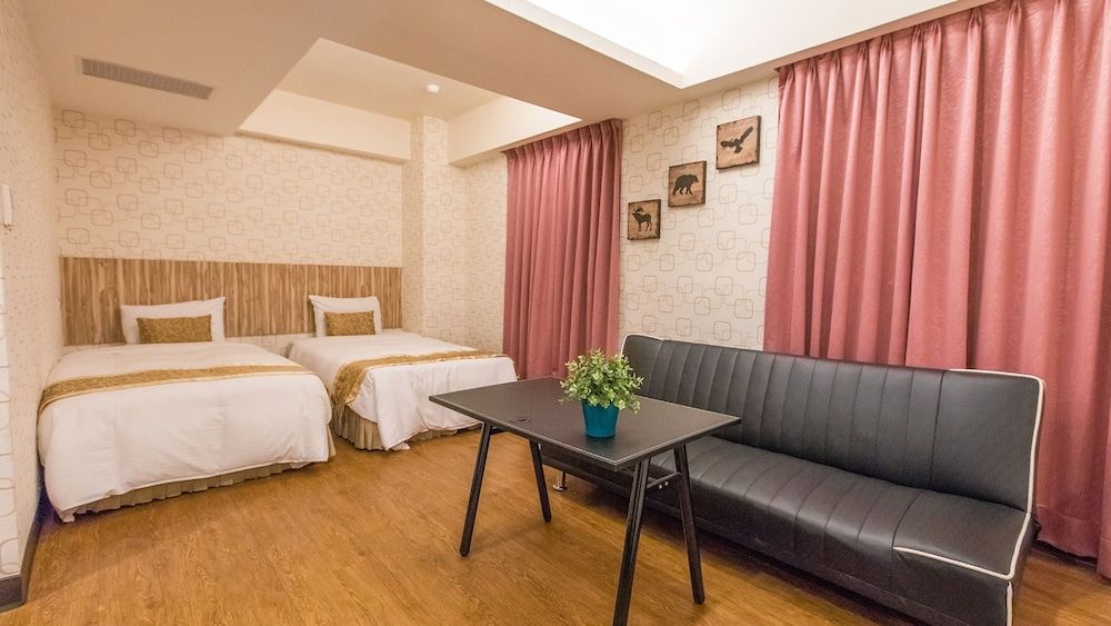 undefined City Hotel Taipei 4