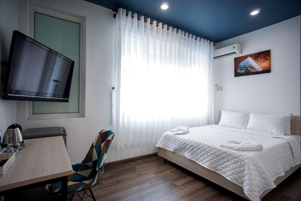 undefined LeBlanc Saigon 3