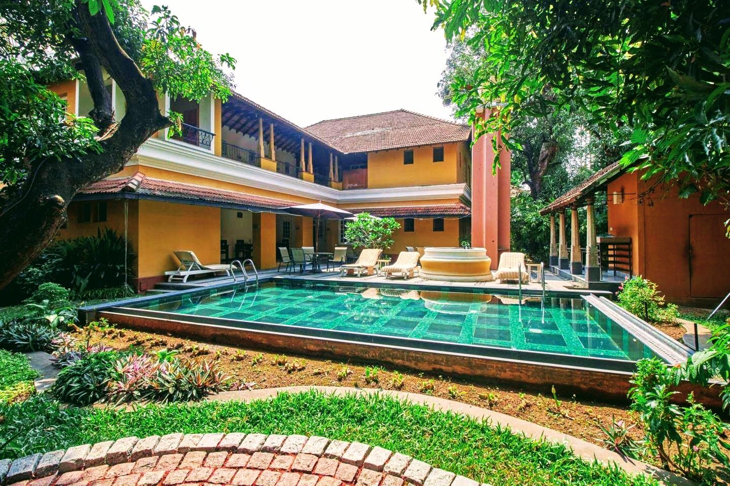 Pool