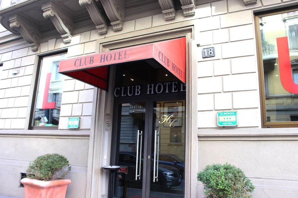 undefined Hotel Club 6