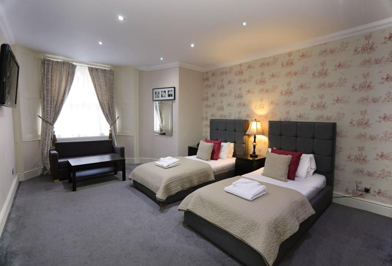 undefined Palmerston Suites 10