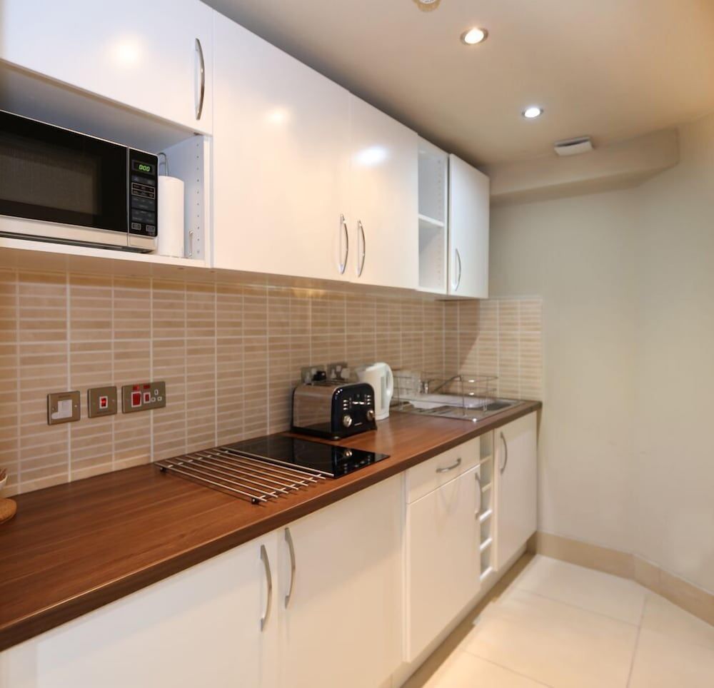 undefined Palmerston Suites 9