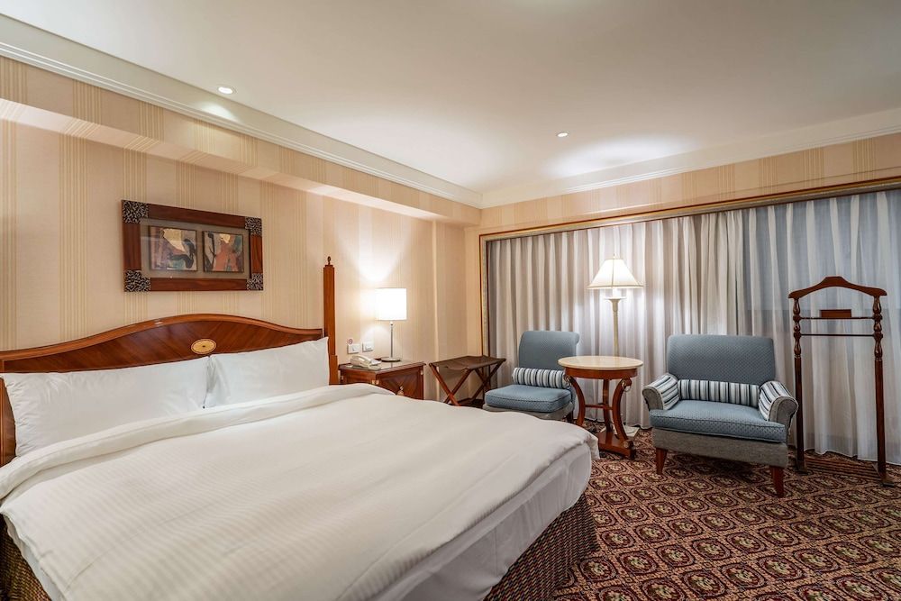 undefined Waikoloa Hotel 10