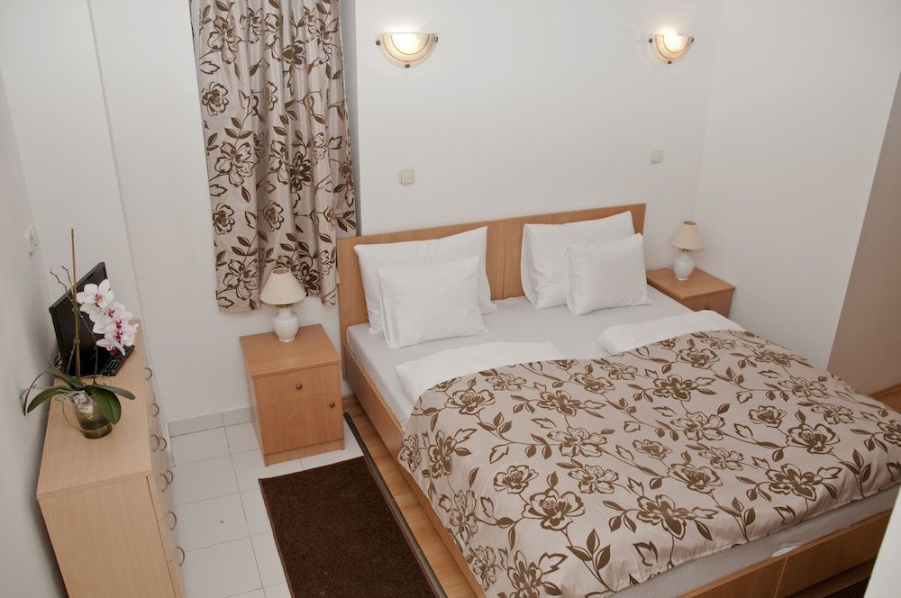 undefined Esprit Hotel Budapest 2