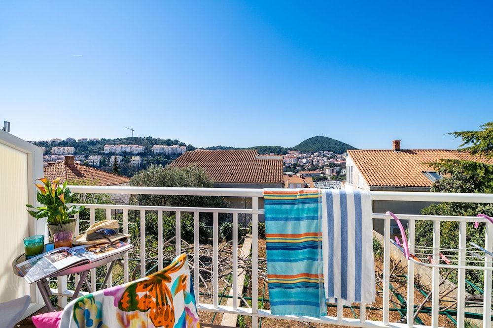 Jele Rooms Twin Room (Balcony & Shared Kitchen) 35