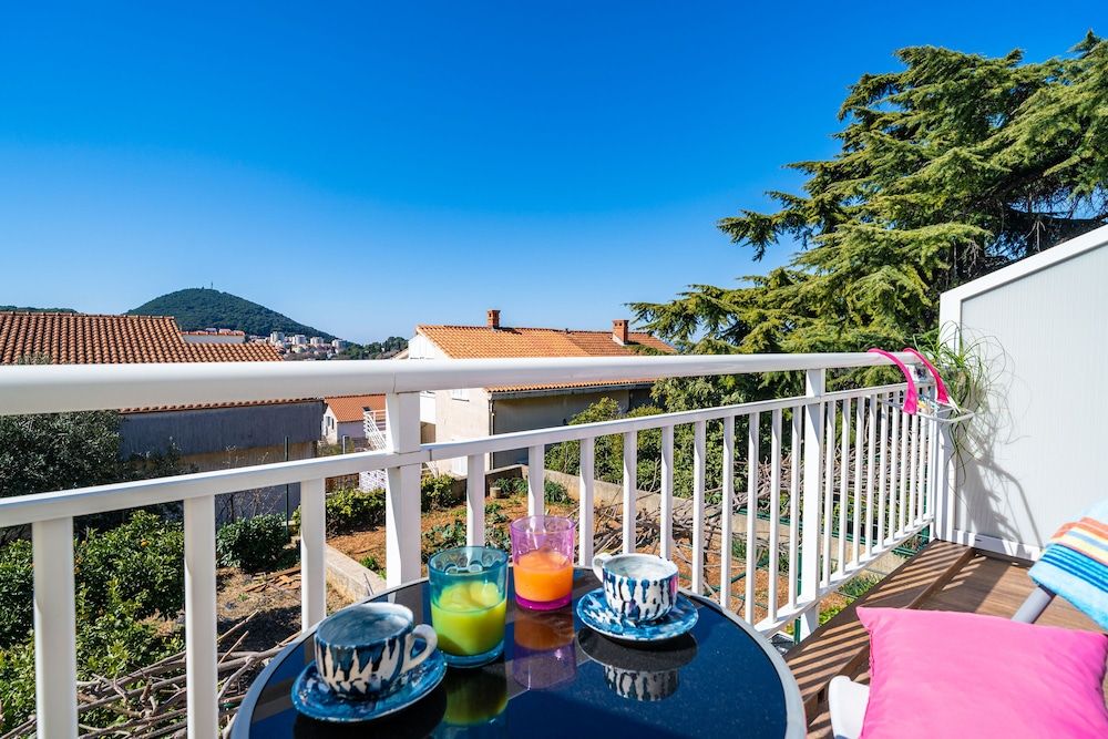 Jele Rooms Twin Room (Balcony & Shared Kitchen) 30