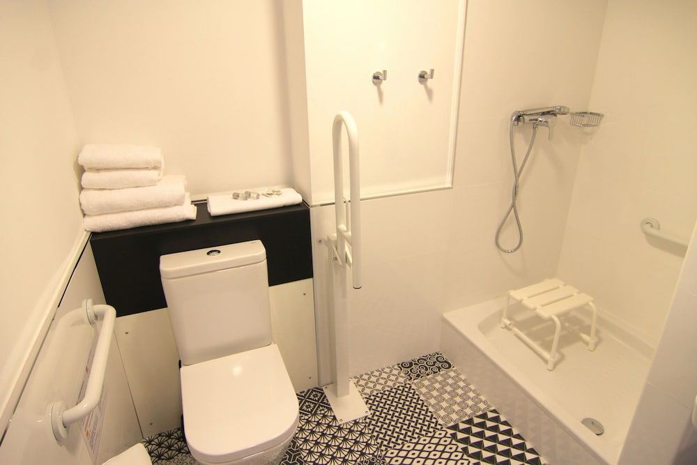 undefined Hostal Aslyp 114 8