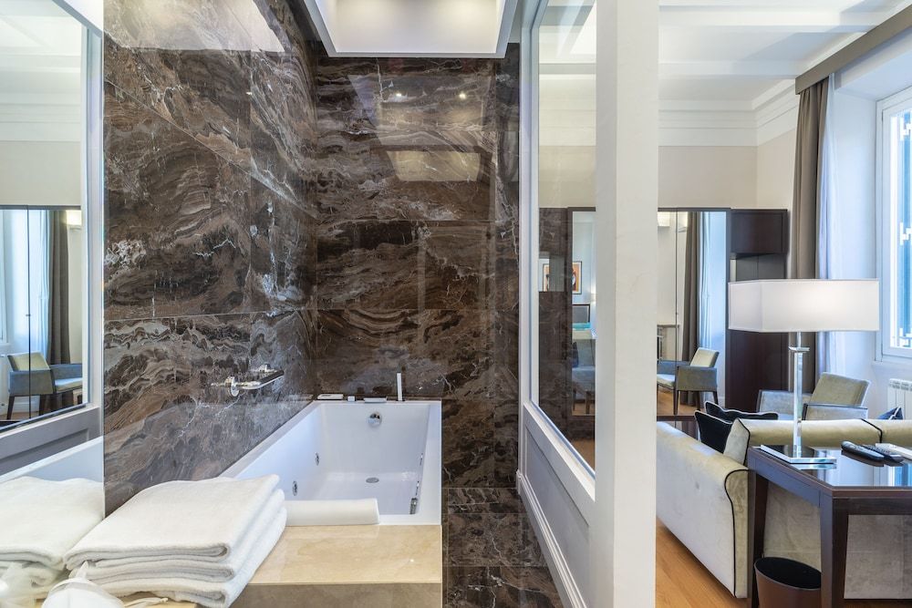 undefined Internazionale Domus 9