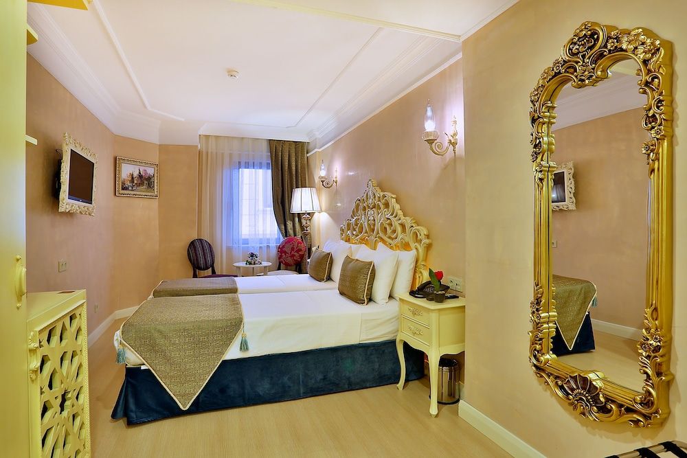 Edibe Sultan Hotel Superior Double or Twin Room, 1 Double or 2 Twin Beds, City View 12