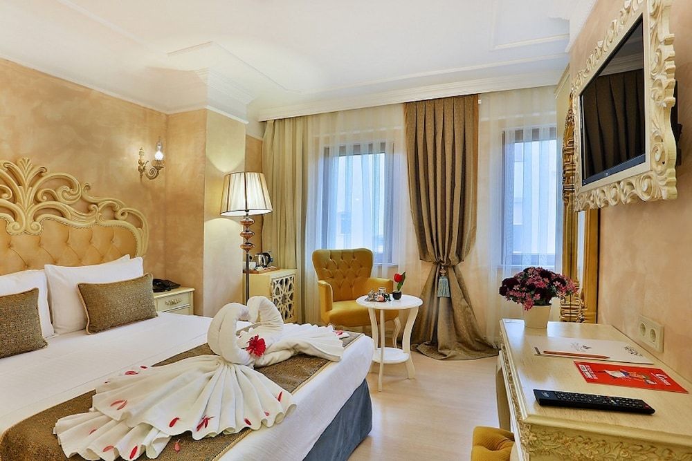 Edibe Sultan Hotel Superior Double or Twin Room, 1 Double or 2 Twin Beds, City View 10