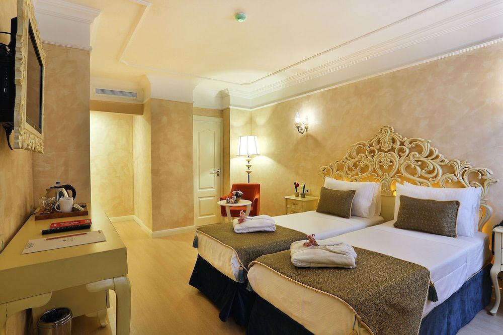 Edibe Sultan Hotel Superior Double or Twin Room, 1 Double or 2 Twin Beds, City View 11