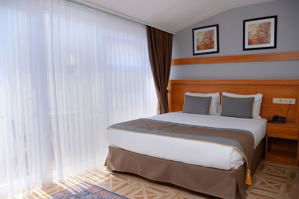 Edibe Sultan Hotel Superior Double or Twin Room, 1 Double or 2 Twin Beds, City View 14