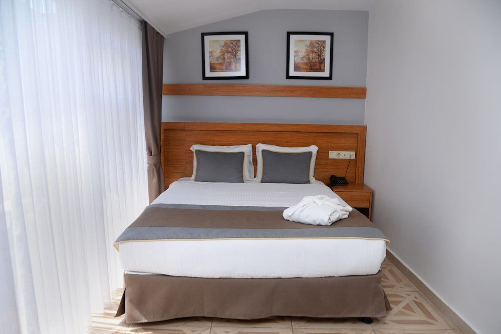 Edibe Sultan Hotel Superior Double or Twin Room, 1 Double or 2 Twin Beds, City View 15