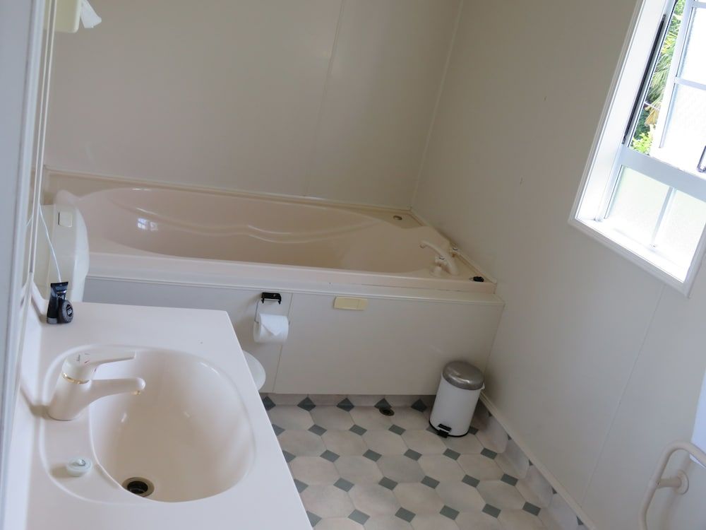 Admirals Motor Lodge Executive Studio 6