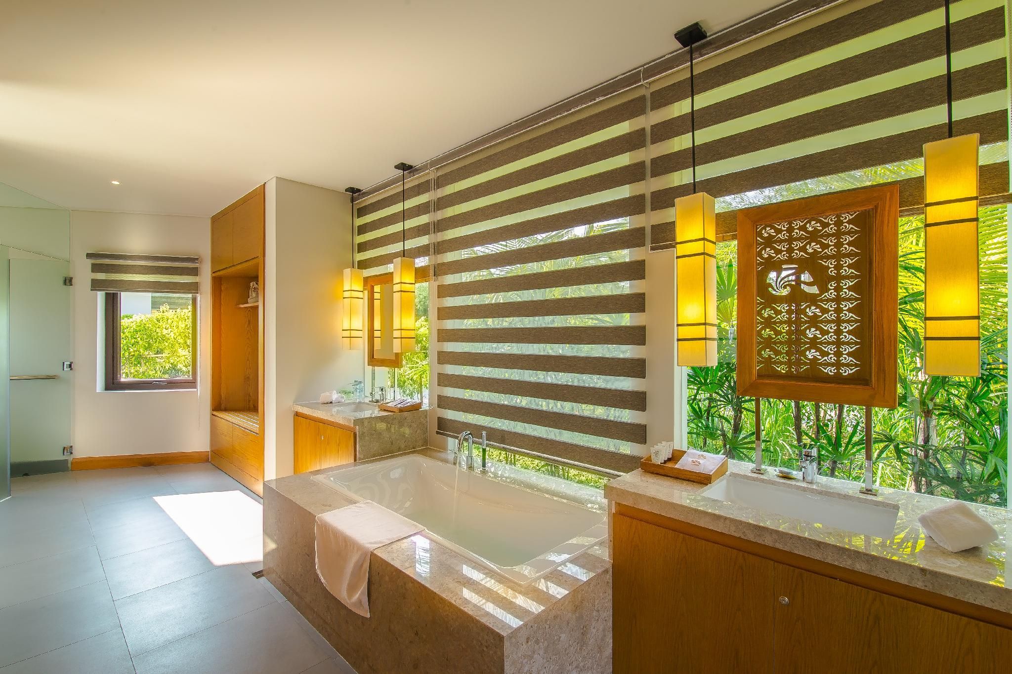The Shells Resort & Spa Phu Quoc Luxury Villa Garden View 2