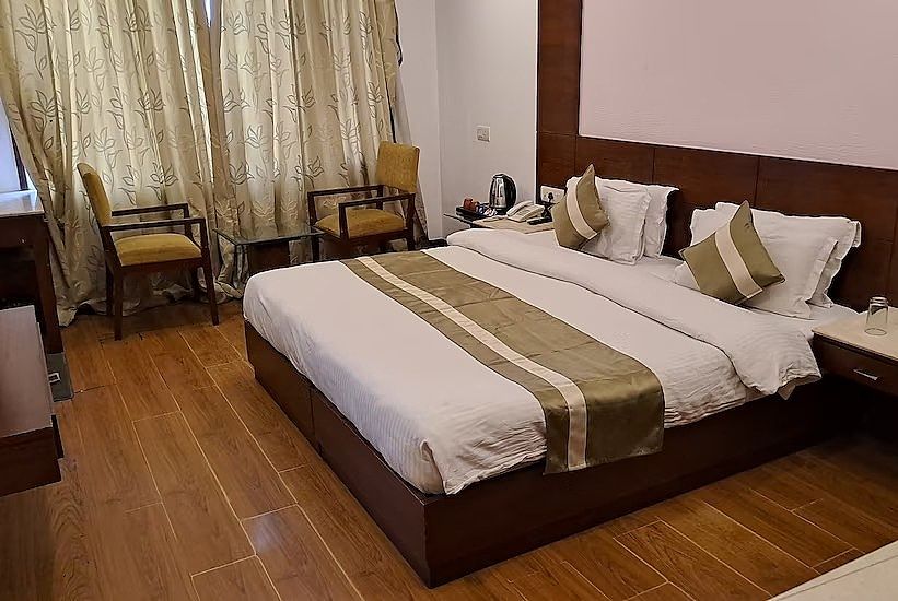 undefined The Imperial Square 5